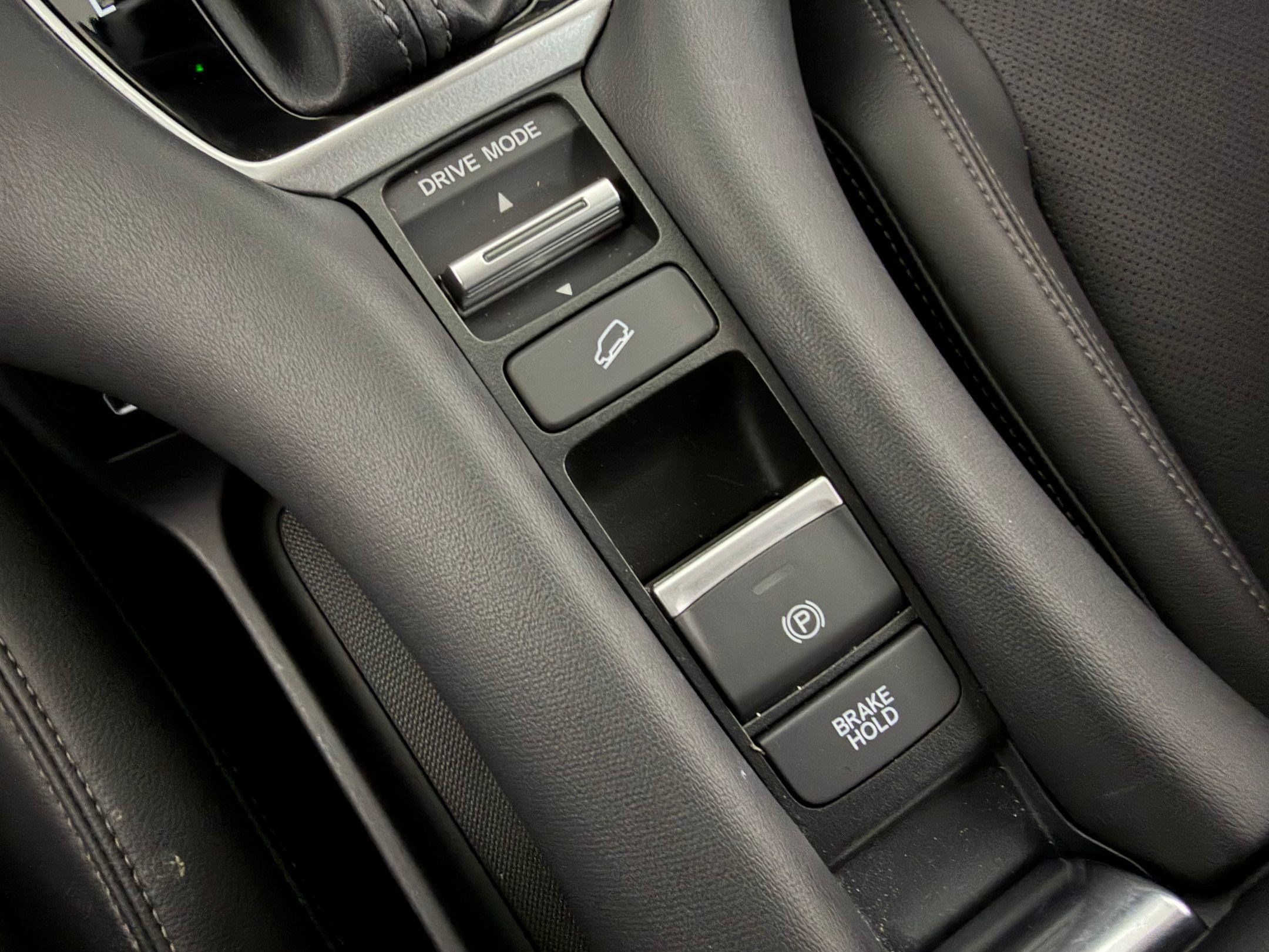 Used 2023 Honda HR-V EX-L image 17
