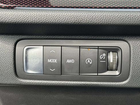 Used 2026 Chevrolet Traverse RS AWD/4WD image 24