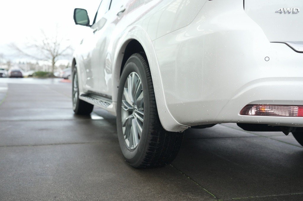 Used 2024 INFINITI QX80 Luxe AWD/4WD image 27