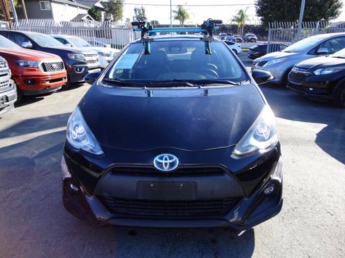 Used 2017 Toyota Prius C Four FWD image 2