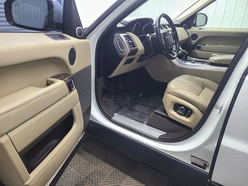 Used 2016 Land Rover Range Rover Sport HSE image 21