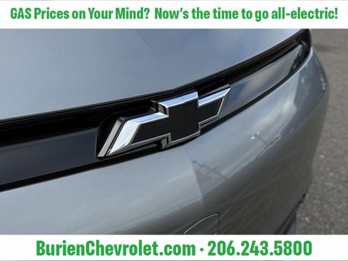 New 2027 Chevrolet Bolt LT w/ Comfort Package FWD image 42