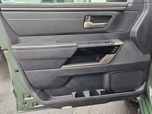 Used 2022 Toyota Tundra Limited image 10