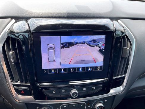 Used 2021 Chevrolet Traverse Premier w/ Redline Edition AWD/4WD image 20