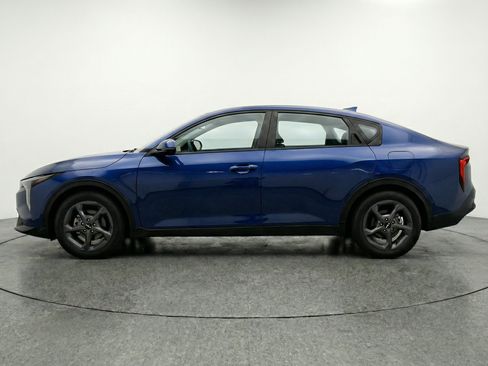 Used 2025 Kia K4 FWD image 5