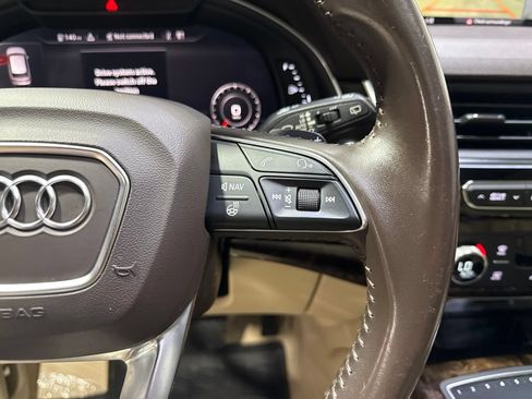 Used 2019 Audi Q7 3.0T Premium Plus AWD/4WD image 12