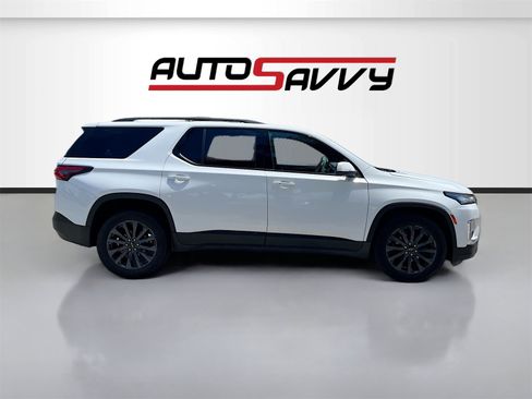 Used 2022 Chevrolet Traverse RS image 8