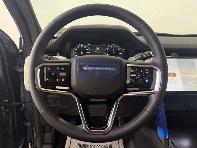Certified 2025 Land Rover Discovery Sport Dynamic SE AWD/4WD image 36