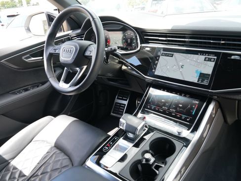 Used 2023 Audi SQ8 Prestige AWD/4WD image 17