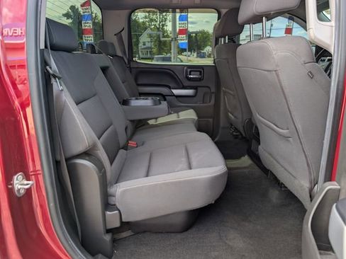 Used 2018 Chevrolet Silverado 1500 LT w/ All Star Edition AWD/4WD image 17