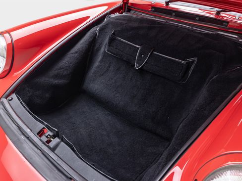 Used 1991 Porsche 911 Carrera image 17