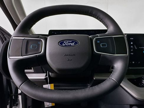 New 2025 Ford Expedition Max Active image 16