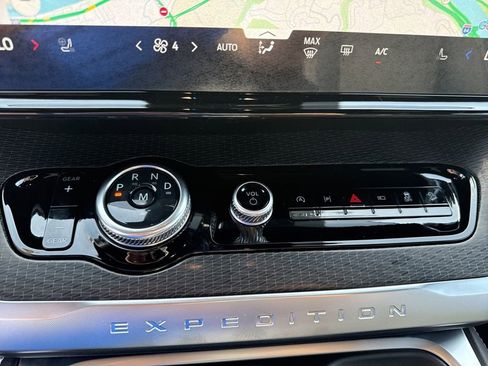 New 2026 Ford Expedition Platinum AWD/4WD image 18