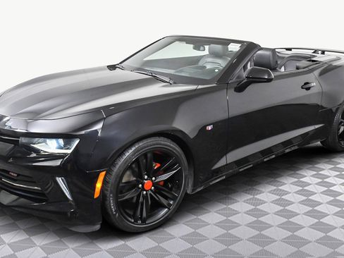 Used 2016 Chevrolet Camaro LT image 4