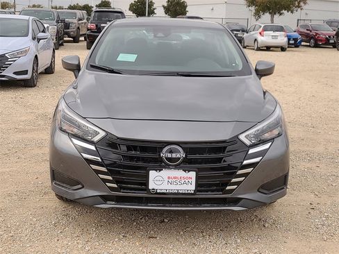 New 2025 Nissan Versa SV image 5