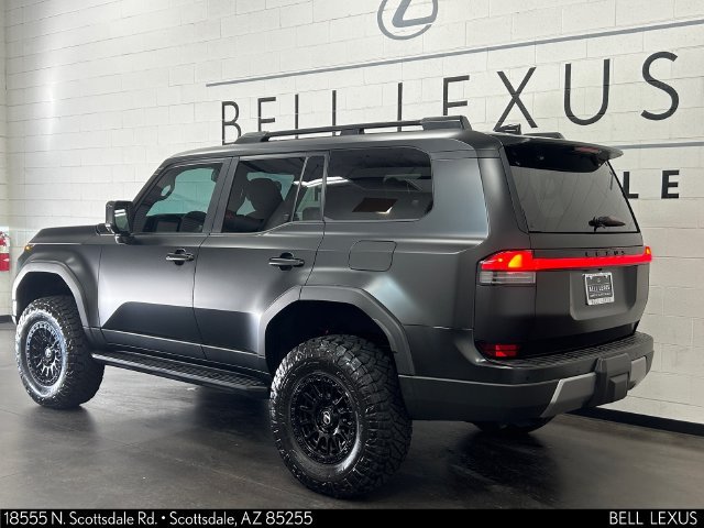 Certified 2025 Lexus GX 550 AWD/4WD image 7