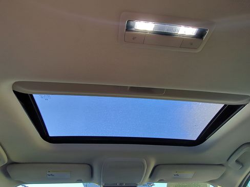 Used 2024 MAZDA CX-90 3.3 Turbo w/ Preferred Plus image 26