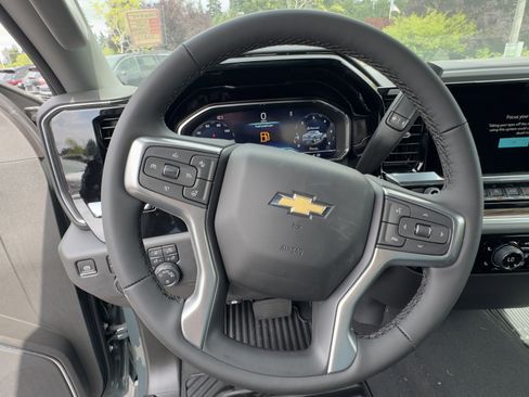 New 2025 Chevrolet Silverado 1500 LT w/ Safety Package image 17