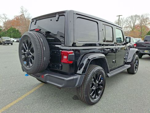 Used 2023 Jeep Wrangler Sahara w/ Cold Weather Group image 4