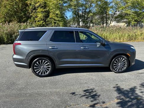 Certified 2024 Hyundai Palisade Calligraphy AWD/4WD image 6