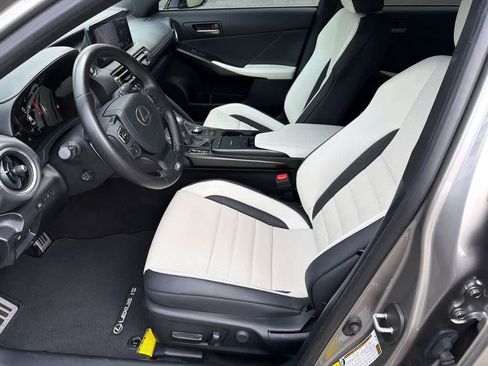 Used 2022 Lexus IS 350 F Sport w/ Navigation Package RWD image 10