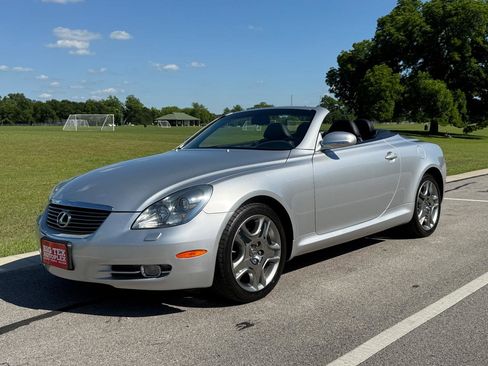 Used 2008 Lexus SC 430 Convertible RWD image 24