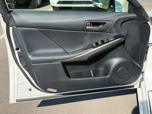 Used 2017 Lexus IS 200t w/ Navigation System Package image 17