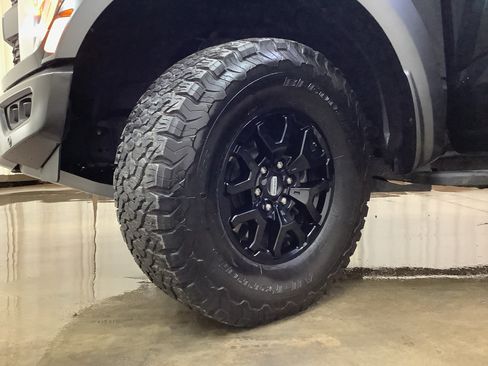 Used 2023 Ford F150 Raptor AWD/4WD image 27