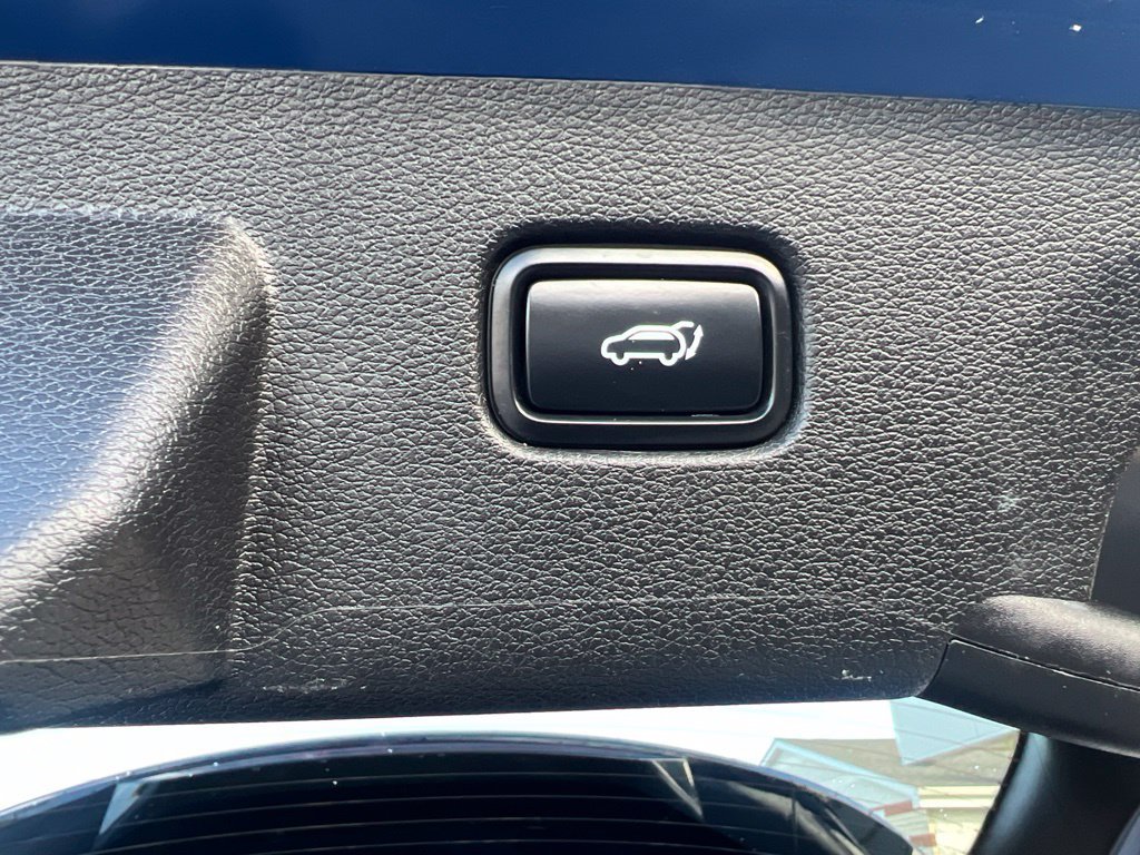 Certified 2025 Kia Sportage X-Line w/ Premium Package AWD/4WD image 14