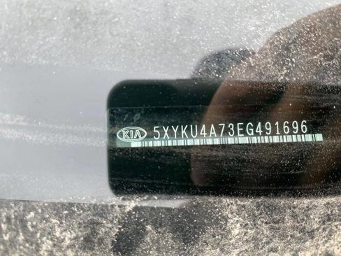 Used 2014 Kia Sorento EX w/ EX V6 Touring Package image 40