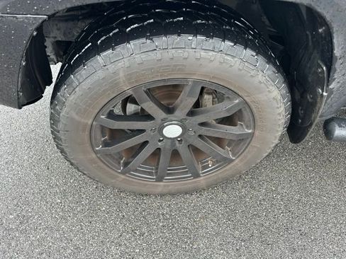 Used 2015 Toyota 4Runner SR5 Premium AWD/4WD image 2