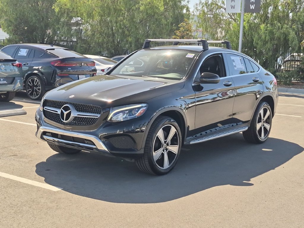 Used 2019 Mercedes-Benz GLC 300 4MATIC Coupe image 2