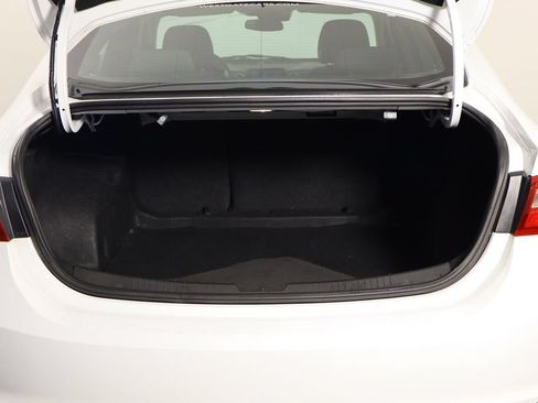 Used 2023 Chevrolet Malibu LS FWD image 17