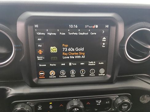 Used 2022 Jeep Wrangler Unlimited Rubicon 4xe w/ Cold Weather Group image 26