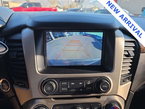 Used 2016 GMC Yukon XL Denali w/ Open Road Package image 24