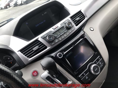 Used 2014 Honda Odyssey EX-L image 16