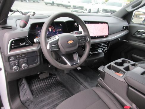 New 2025 Chevrolet Tahoe 4WD image 15