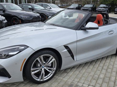 Used 2020 BMW Z4 sDrive30i w/ Premium Package image 19