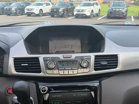 Used 2016 Honda Odyssey Touring image 10