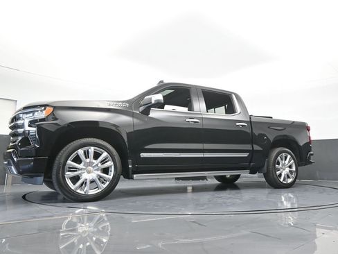 Used 2023 Chevrolet Silverado 1500 High Country w/ High Country Premium Package AWD/4WD image 80