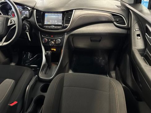Used 2019 Chevrolet Trax LS w/ Tint and Cruise Package FWD image 14