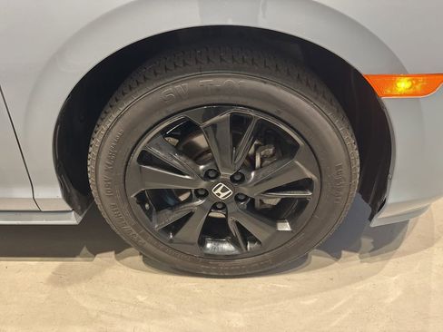 Used 2024 Honda Odyssey Sport image 30