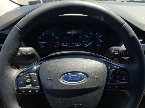 Certified 2022 Ford Escape SE w/ Convenience Package AWD/4WD image 18