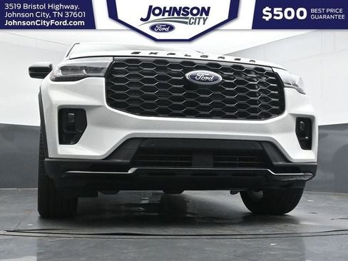New 2026 Ford Explorer ST-Line w/ ST-Line Street Pack AWD/4WD image 26