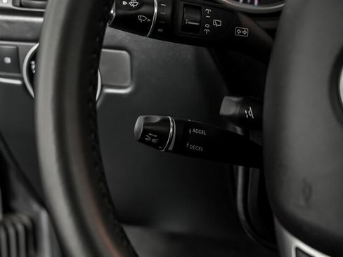 Used 2017 Mercedes-Benz G 63 AMG 4MATIC image 24