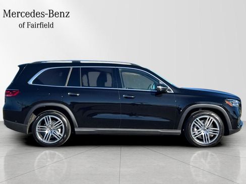 Certified 2025 Mercedes-Benz GLS 450 4MATIC image 9
