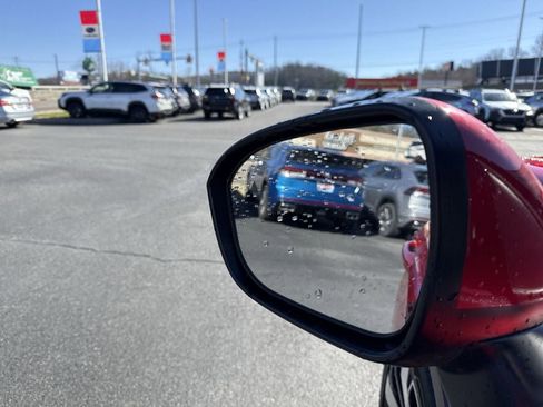 New 2025 Mitsubishi Outlander SE image 24