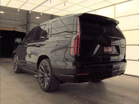 Used 2025 Cadillac Escalade Sport Platinum w/ LPO, Floor Liner Package image 3