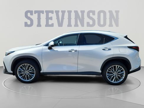 Used 2025 Lexus NX 350 AWD w/ Cold Area Package image 2