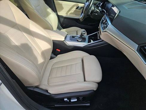 Used 2021 BMW 330i Sedan w/ Executive Package image 22